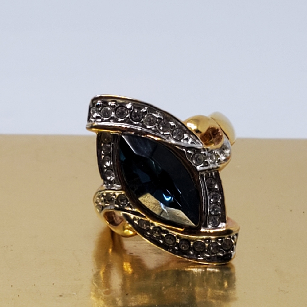 Bijoux Gold plated Faux diamond and sapphire ring in Excellent used condition